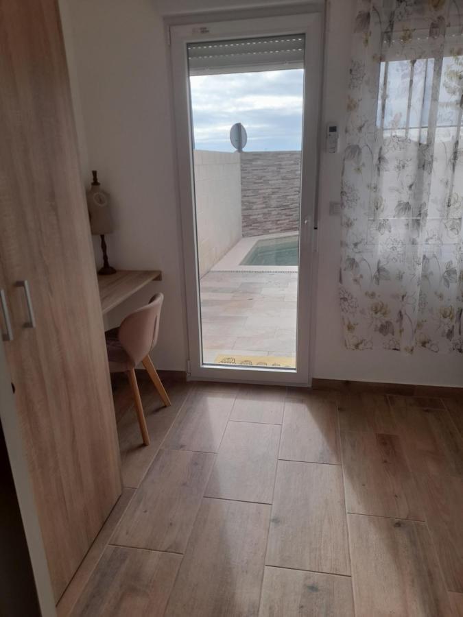 Appartement Las Tres Llaves à Barcience Extérieur photo